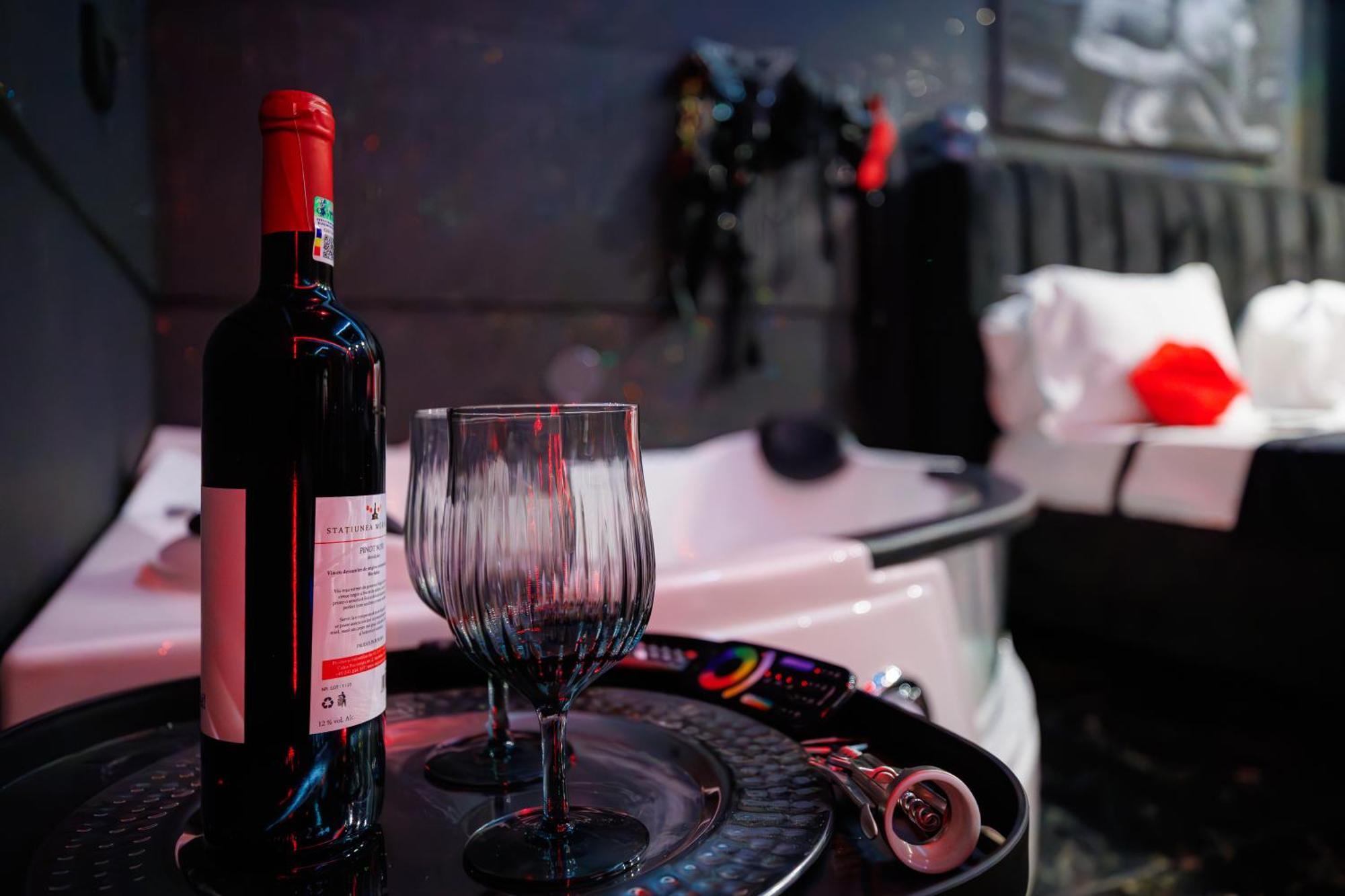 Romeo Nights - Love Rooms - Adults Only Bucureşti Eksteriør bilde