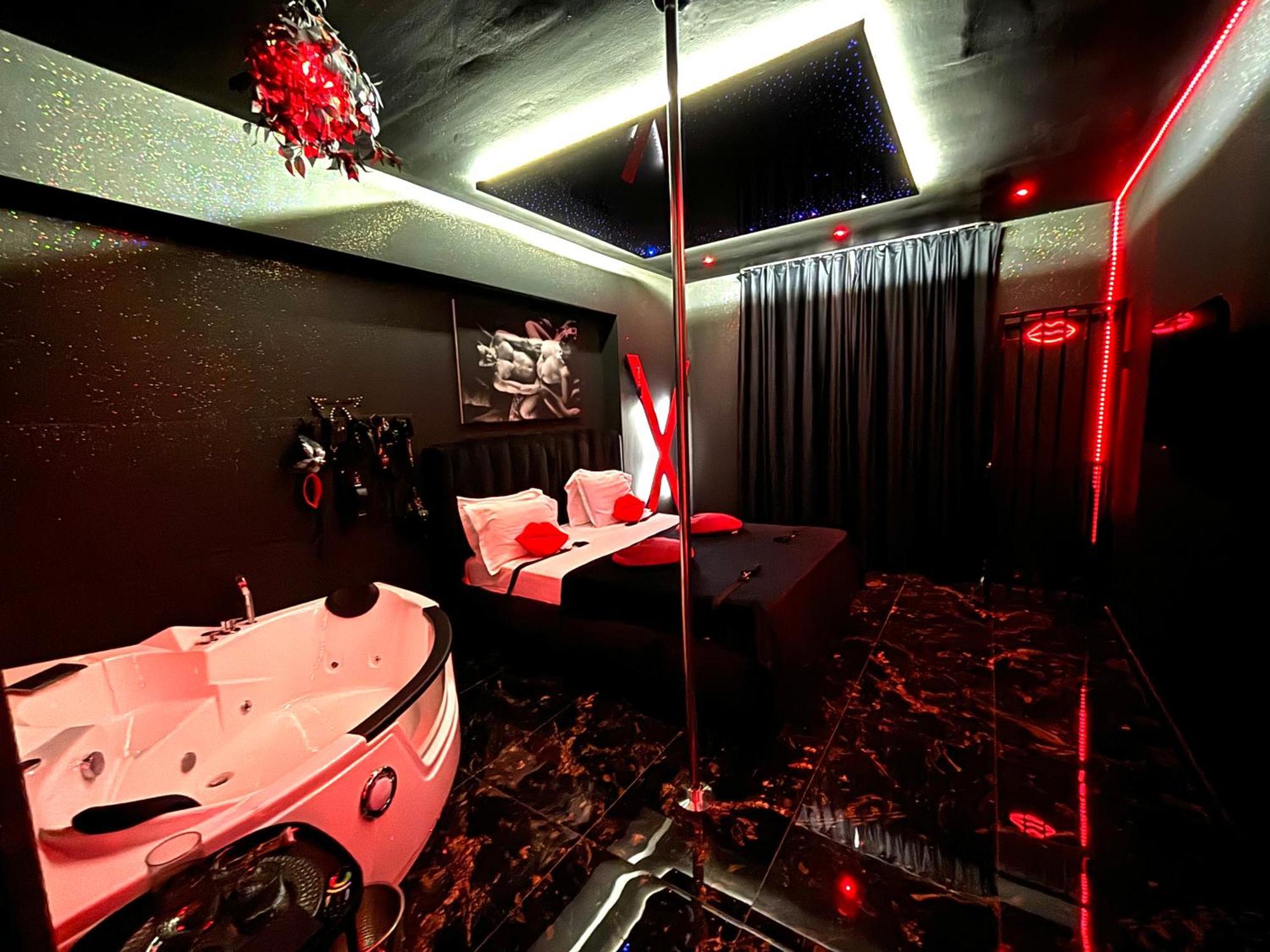Romeo Nights - Love Rooms - Adults Only Bucureşti Eksteriør bilde