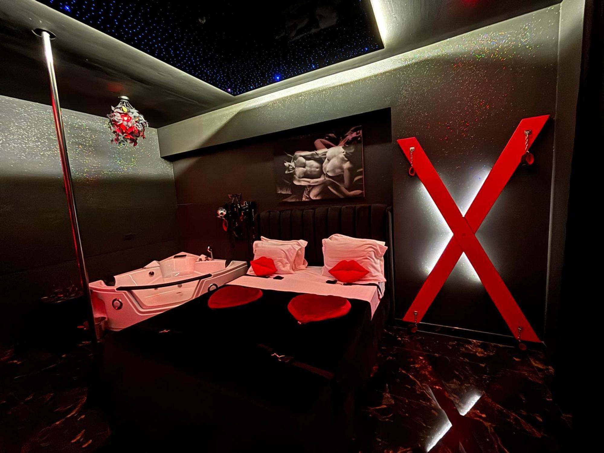 Romeo Nights - Love Rooms - Adults Only Bucureşti Eksteriør bilde